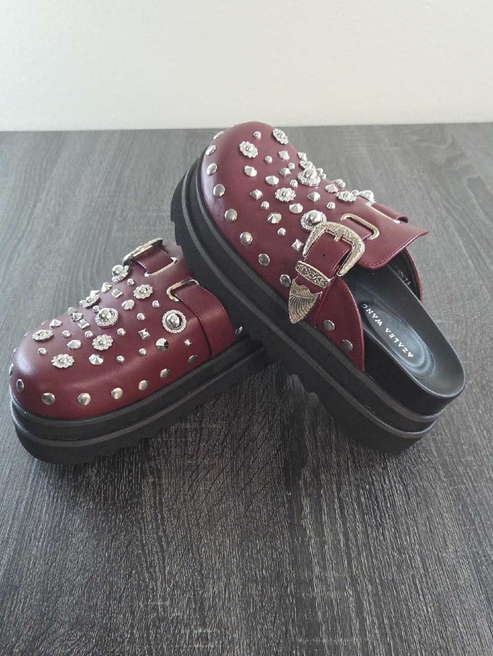 AZALEA WANG 7.5 Studded  Rich Burgundy Platform Clog Mules - Women NWT